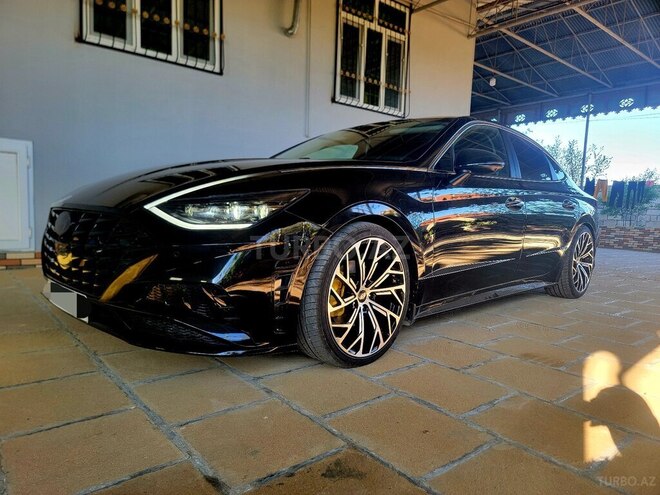 Hyundai Sonata-5
