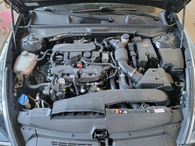 Hyundai Sonata-16