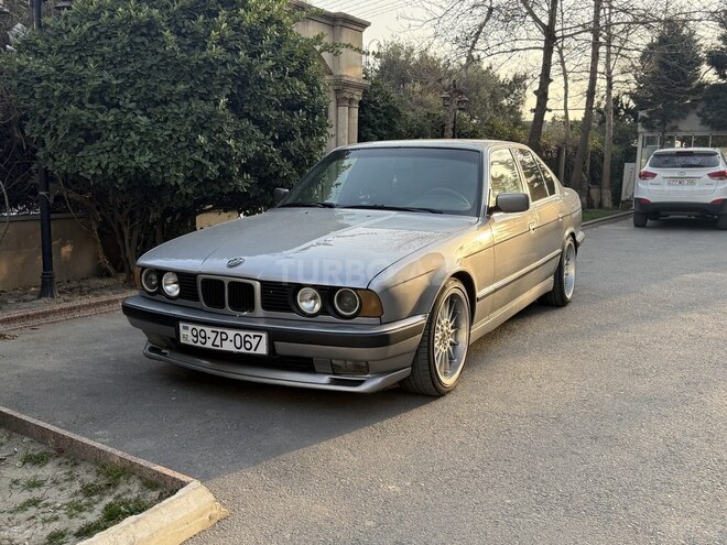 BMW 530-3