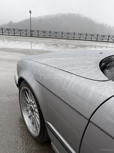 BMW 530-15
