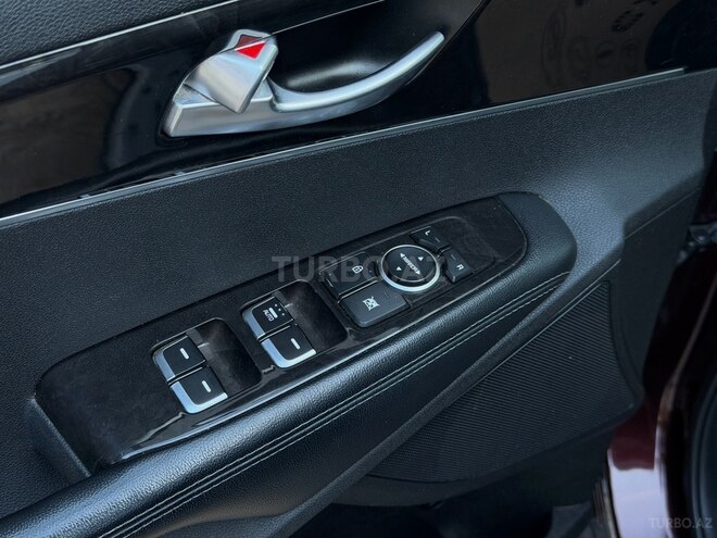 Kia Sorento-17
