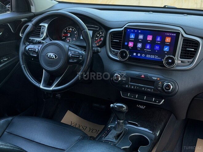 Kia Sorento-15