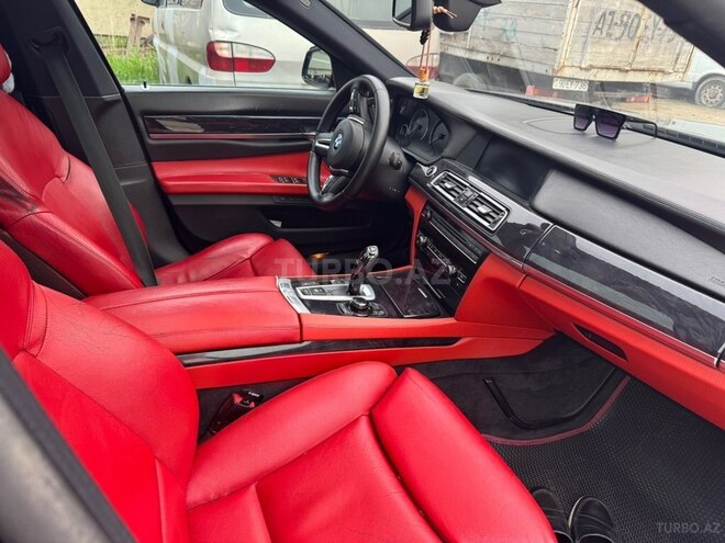 BMW 750-3