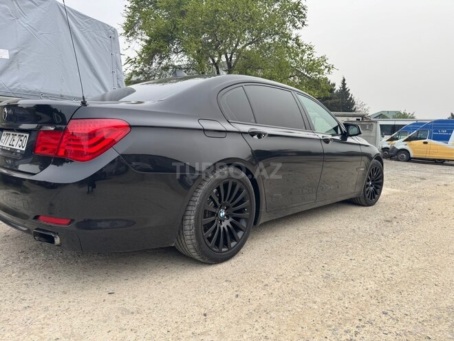 BMW 750-4