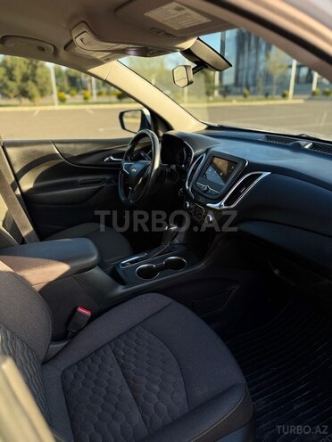 Chevrolet Equinox-7
