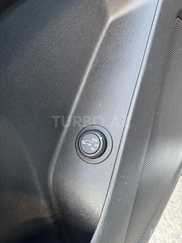 Chevrolet Equinox-11