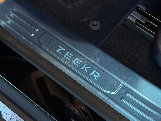 ZEEKR 9X-48