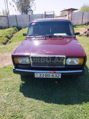 LADA (VAZ) 2107-1