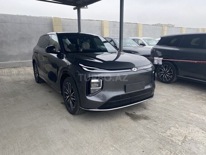 Changan Qiyuan Q07-4