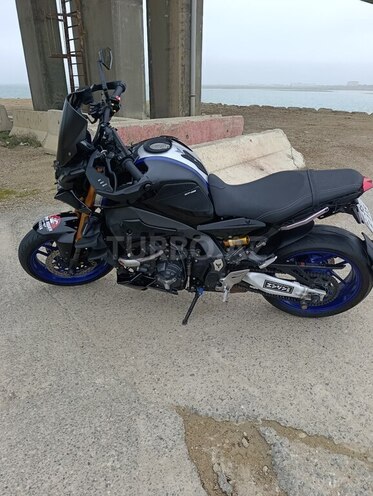 Yamaha MT-09-4