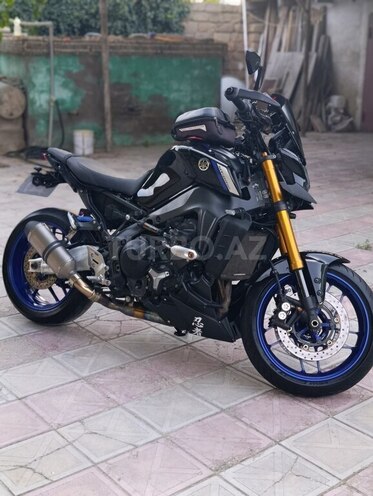 Yamaha MT-09-11