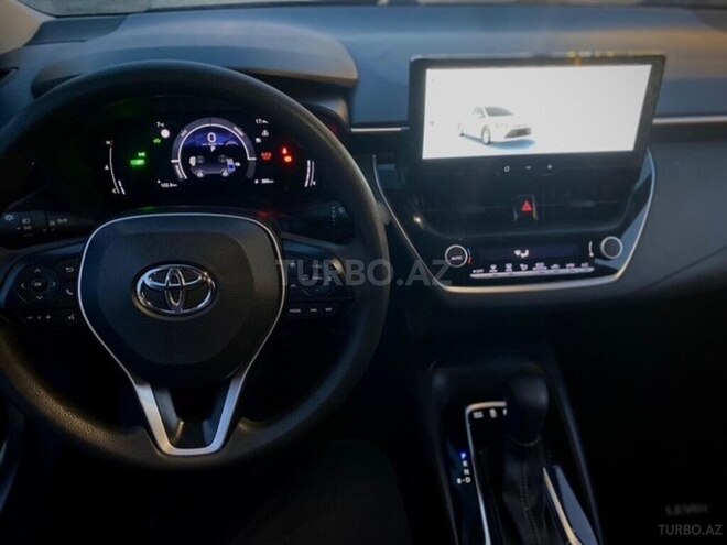 Toyota Corolla-13