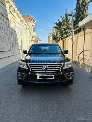 Lexus LX 570-1