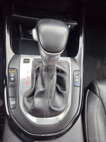 Kia Forte-12