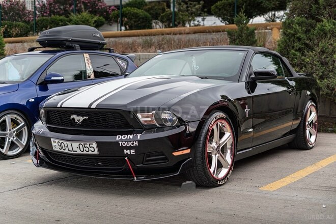 Ford Mustang-10
