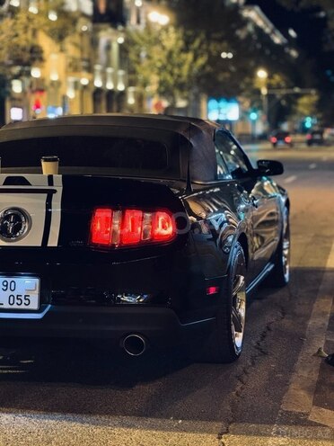 Ford Mustang-13