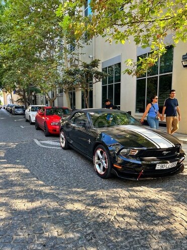Ford Mustang-9