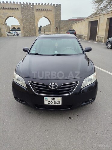 Toyota Camry-1