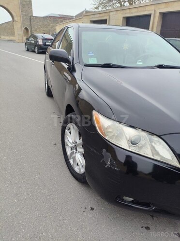 Toyota Camry-8