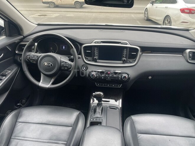 Kia Sorento-6