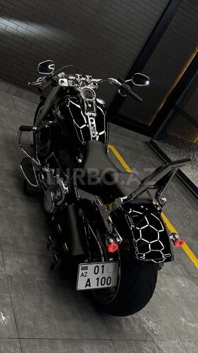 Harley-Davidson Softail Fat Boy-2