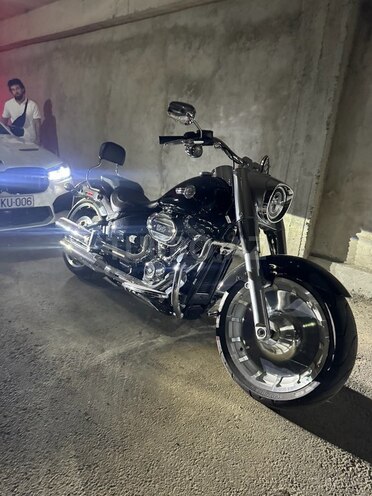 Harley-Davidson Softail Fat Boy-1