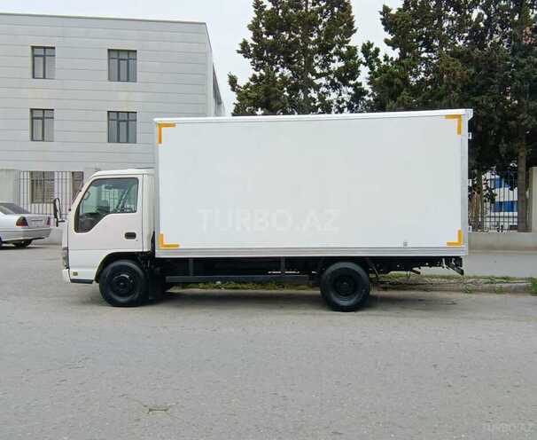 Isuzu NKR 55 L-12
