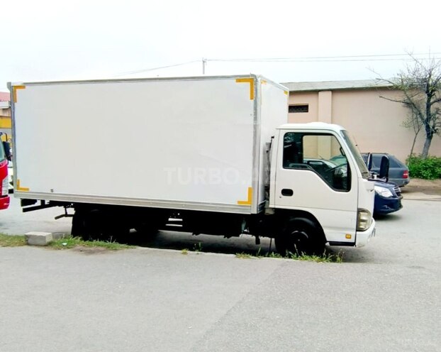 Isuzu NKR 55 L-3