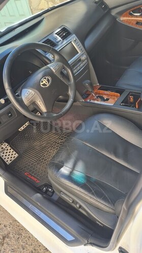 Toyota Camry-9