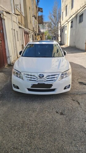 Toyota Camry-10