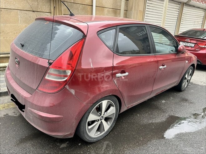 Hyundai i30-3