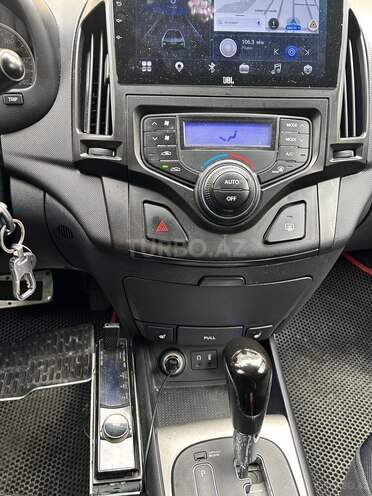 Hyundai i30-10