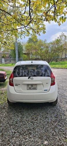 Nissan Versa-4