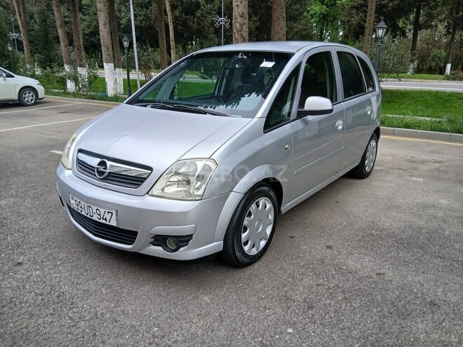 Opel Meriva-2