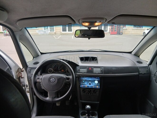 Opel Meriva-6