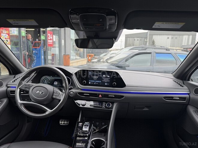 Hyundai Sonata-6
