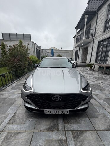 Hyundai Sonata-9