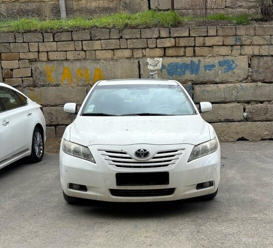 Toyota Camry-4