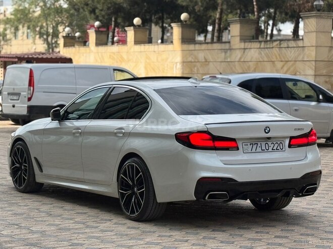 BMW 530-5