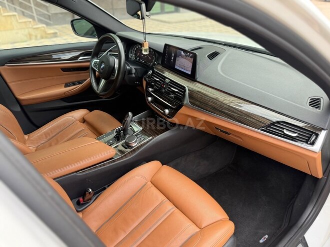 BMW 530-10