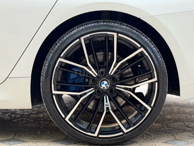 BMW 530-12