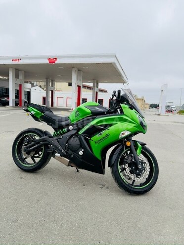 Kawasaki Ninja 650-2