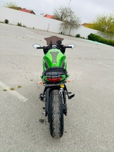 Kawasaki Ninja 650-6
