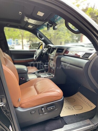 Lexus LX 570-6