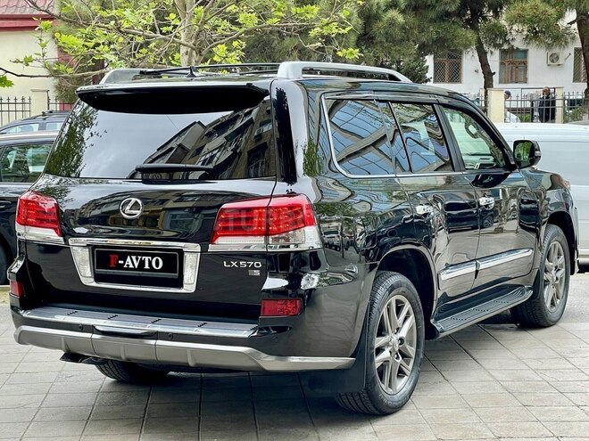 Lexus LX 570-20