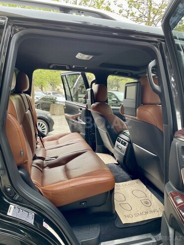 Lexus LX 570-7