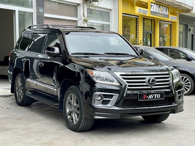 Lexus LX 570-2