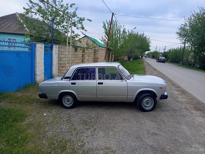 LADA (VAZ) 2107 2010, 137,000 km - 1.6 l - 