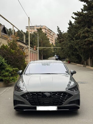 Hyundai Sonata-2