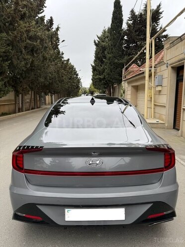Hyundai Sonata-7